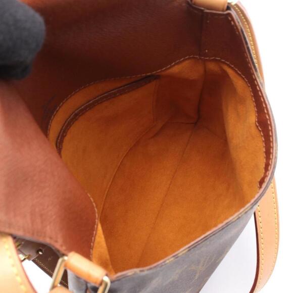 LOUIS VUITTON Brown Monogram Leather Shoulder Bag - Picture 3 of 8